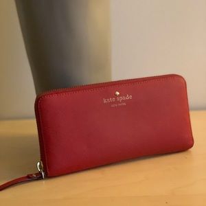 Kate Spade Wallet ✨